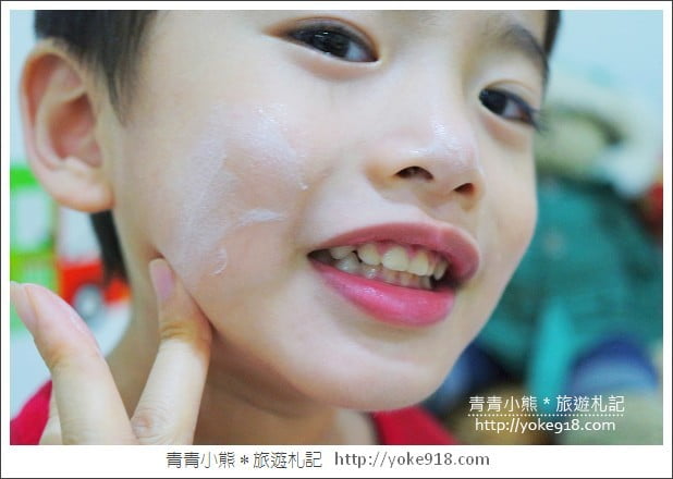 理膚寶水全面修護霜》大人小孩都可以用的神奇修護霜~解決肌膚的小問題 @青青小熊＊旅遊札記