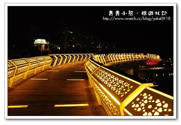 高雄景點》前鎮之星自行車道~夜裡閃耀的一顆星 @青青小熊＊旅遊札記