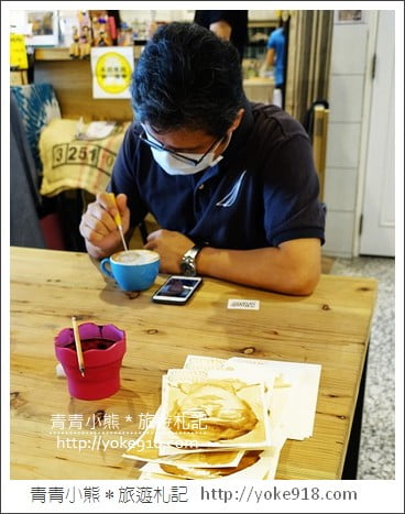 彰化咖啡廳推薦》吉米好站．用咖啡奶泡畫人像~超酷的人像咖啡 @青青小熊＊旅遊札記