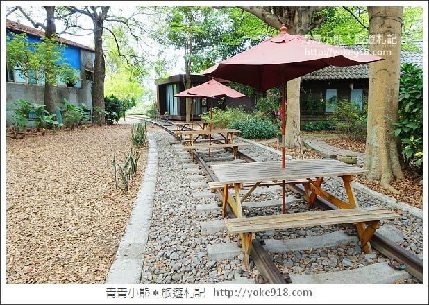 彰化景觀餐廳》石頭魚鐵道庭園咖啡館．悠閒漫步鐵道喝咖啡 @青青小熊＊旅遊札記