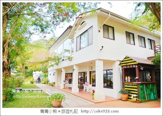 新社景觀餐廳》桃李河畔景觀餐廳．在森林裡漫步(台中景點推薦) @青青小熊＊旅遊札記