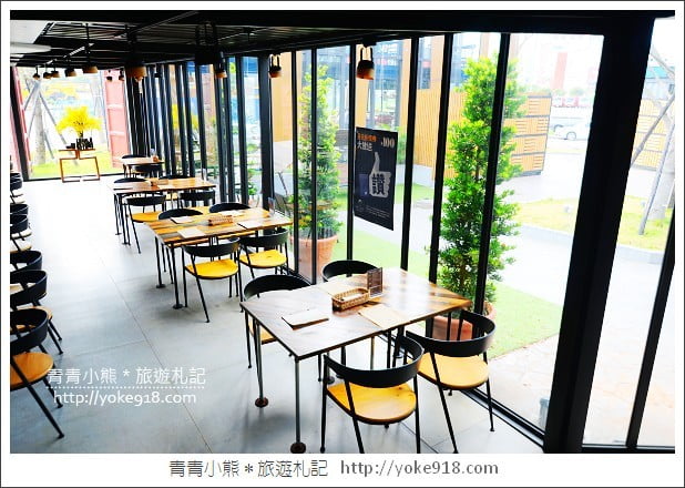 內湖貨櫃屋餐廳》台北玻璃貨櫃屋．阿達阿永咖啡~ERC CAFE @青青小熊＊旅遊札記