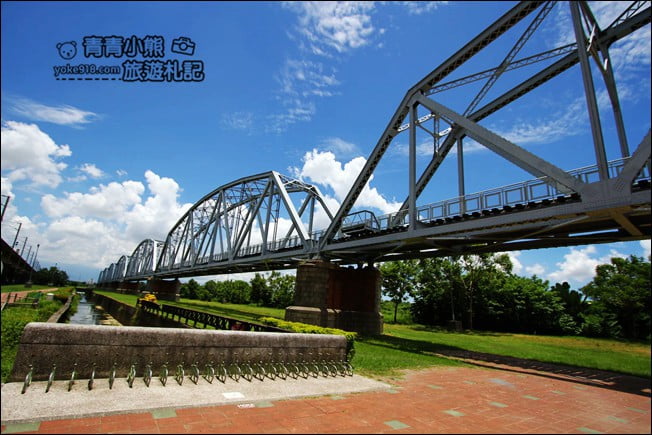 高雄景點》舊鐵橋天空步道、三和瓦窯~散步踏青好去處 @青青小熊＊旅遊札記