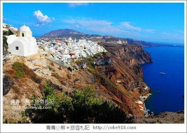 希臘聖托里尼島》費拉Fira．懸崖頂端的白色城市~尋找藍頂教堂 @青青小熊＊旅遊札記