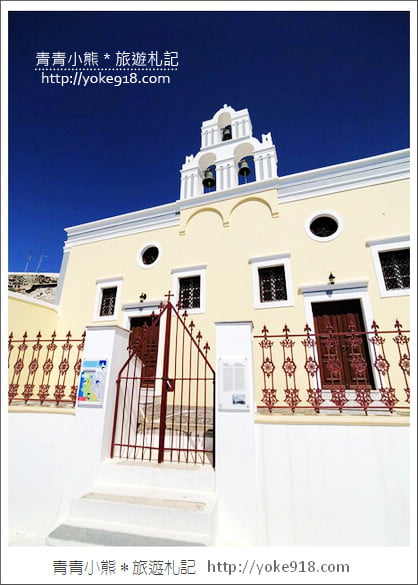 希臘聖托里尼島》費拉Fira．懸崖頂端的白色城市~尋找藍頂教堂 @青青小熊＊旅遊札記