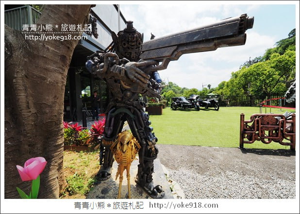 新竹景點》SRC北埔印象咖啡庭園．巨大機器恐龍在新竹北埔出沒 @青青小熊＊旅遊札記