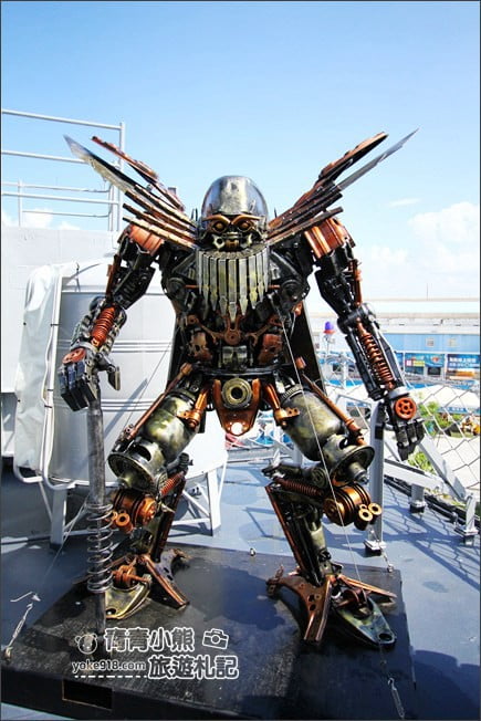 台南景點》安平鋼鐵機器人創作特展．定情碼頭德陽艦園區(開放至2021/6月) @青青小熊＊旅遊札記