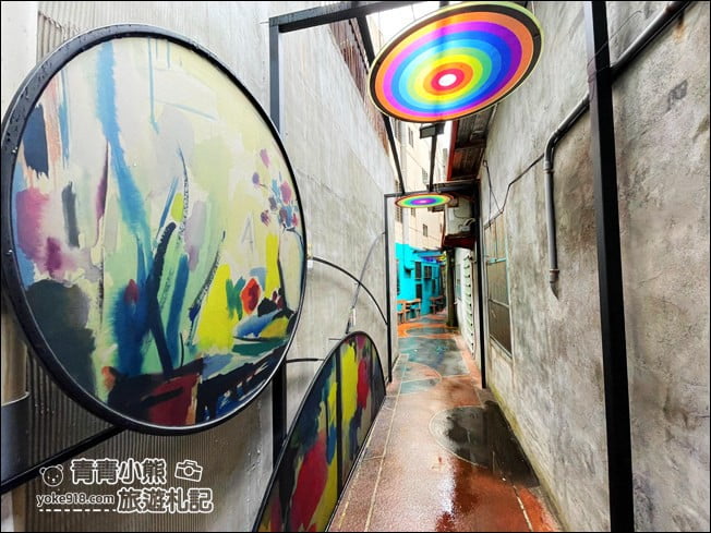 宜蘭景點》頭城老街．老街裡大型彩繪牆、童趣風十足的造景，一起散步去 @青青小熊＊旅遊札記