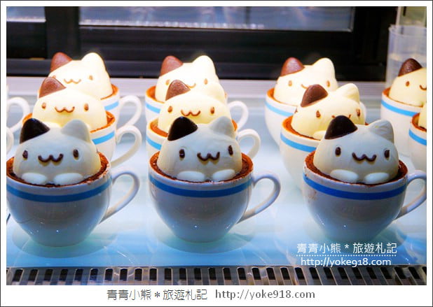 台中景點》奶泡貓咖啡．貓貓蟲,超可愛奶泡貓~咖波迷必訪打卡景點 @青青小熊＊旅遊札記