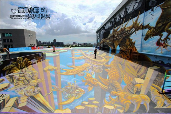 高雄景點》時空之城天台圖龍3D彩繪．最大的立體彩繪(詩舒曼蠶絲文化園區) @青青小熊＊旅遊札記