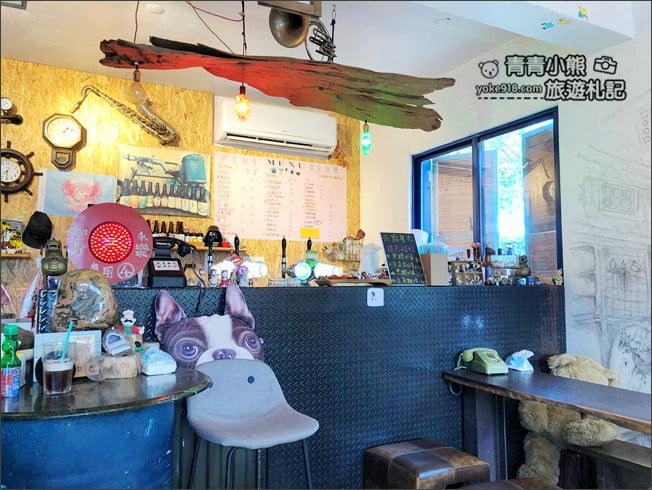 花蓮景點》來去秘密就是秘密~花蓮特色咖啡廳，超多收藏~復古咖啡館 @青青小熊＊旅遊札記
