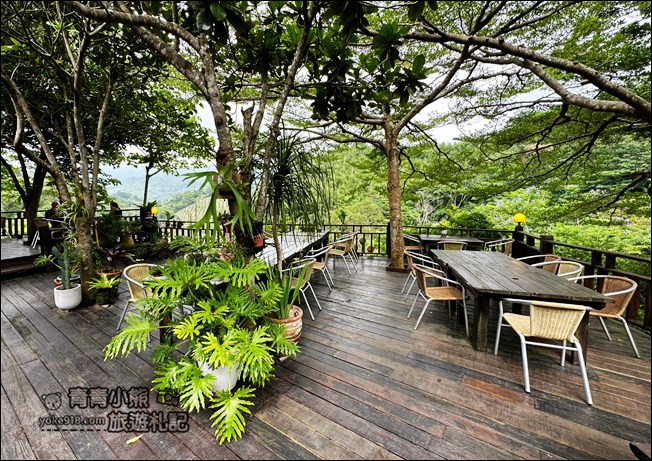 苗栗景點》在水一方咖啡屋，隱藏在山中秘境的森林咖啡館 @青青小熊＊旅遊札記