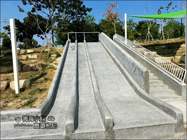 台中景點》繽紛台中馬卡龍公園~11公尺溜滑梯，多種遊樂設施放電去。 @青青小熊＊旅遊札記